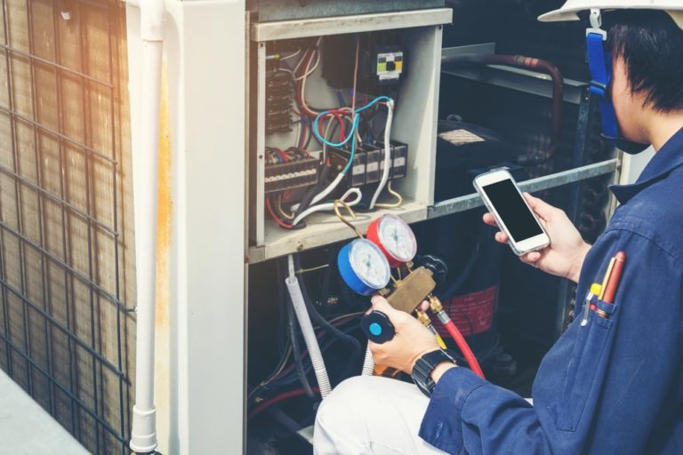 3 Ways to Save Energy While Staying Cool This Summer